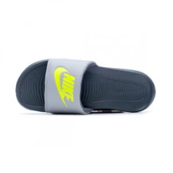 Chanclas Nike Victori One -JOMA Tienda de ventas chanclas nike victori one grey fog volt smoke grey 4