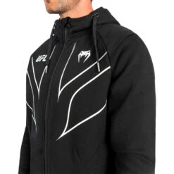 Chaqueta Venum UFC Fight Night 2.0 Replica 10 Chaqueta Venum UFC Fight Night 2.0 Replica -JOMA Tienda de ventas chaqueta venum ufc fight night 2.0 replica black 3