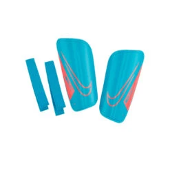 Espinillera Nike Mercurial Hardshell