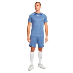 Pantalón Corto Nike Dri-Fit Academy -JOMA Tienda de ventas pantalon corto nike dri fit academy deep royal blue pure white 4